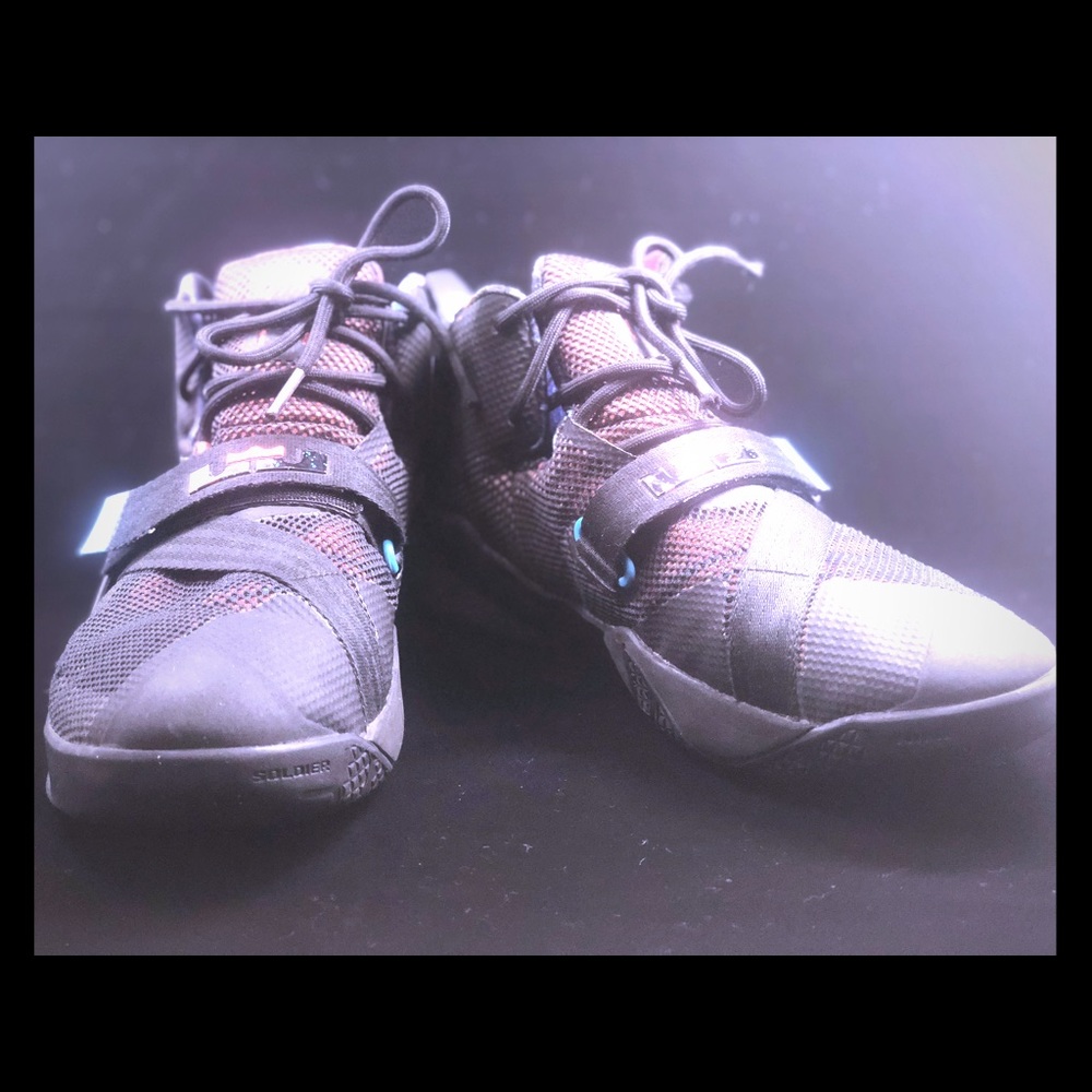 Lebrons 12 Nike